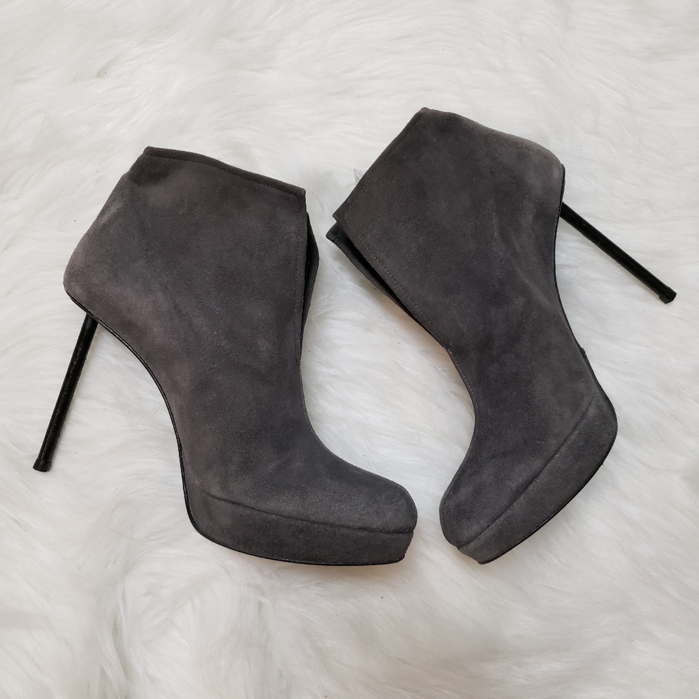 Stuart Weitzman Seamstress Gray Platform Booties … - image 3